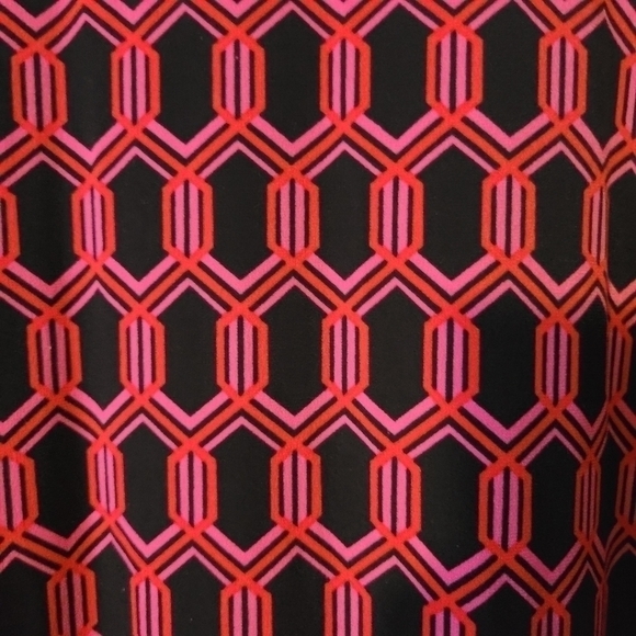 NICOLE Miller Dress 💕 - Picture 3 of 7